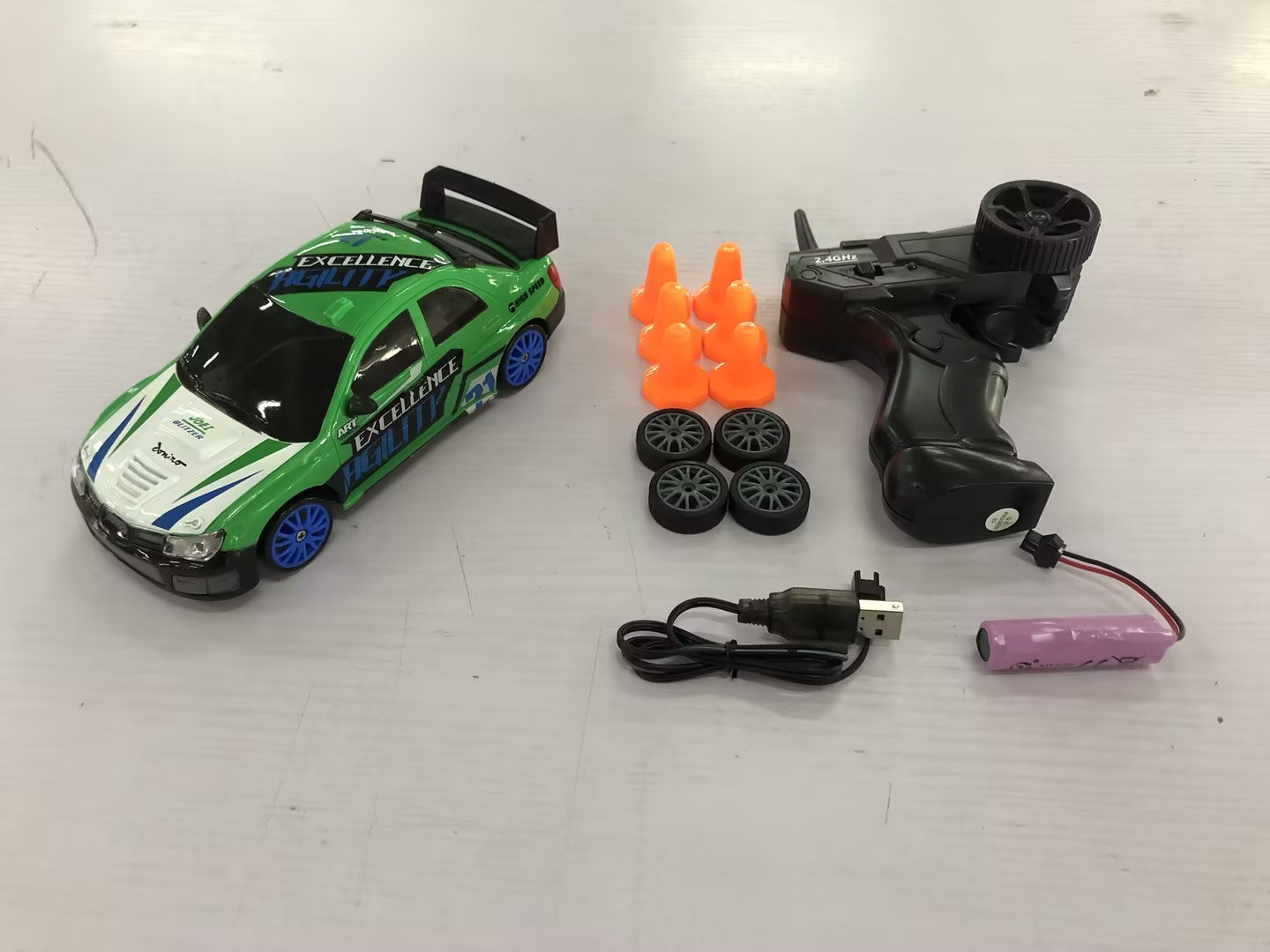 2.4G Drift Rc Car 4WD RC Drift Car Toy